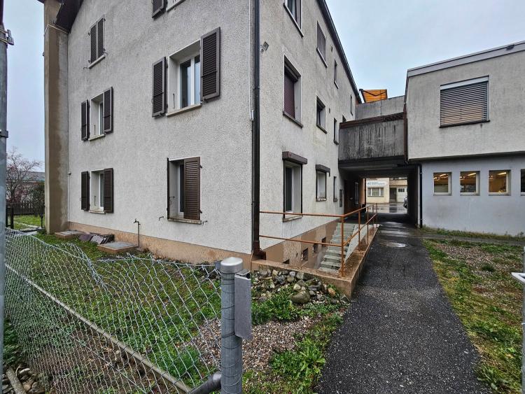 Grosszügige und gepflegte 5,5-Zimmer-Wohnung mit drei Balkonen in Toplage!