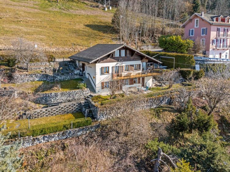 Chalet avec panorama exceptionnel sur le lac Léman !