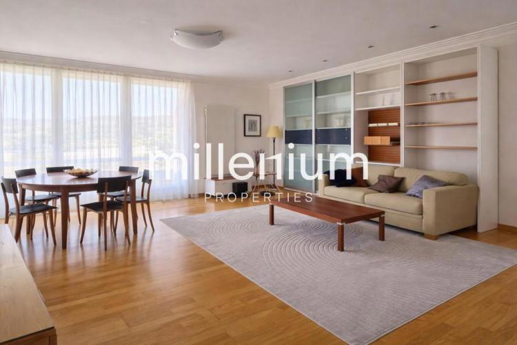 Appartement meublé de standing avec vues dégagées