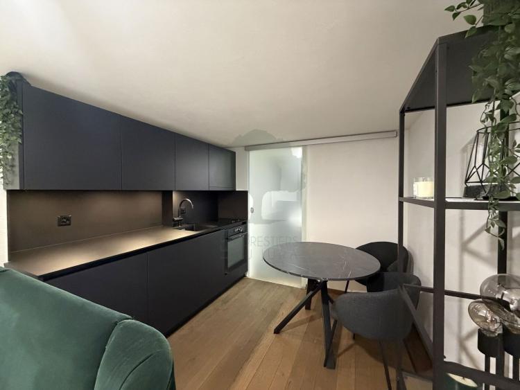 Studio meublé en vieille ville de Porrentruy