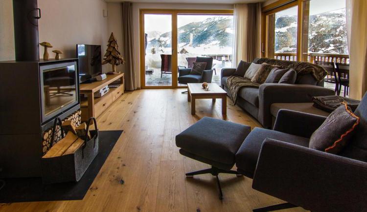 Les Rahâs est une résidence d'appartements alpins de première qualité située dans une des plus belles vallées de haute altitude des Alpes.