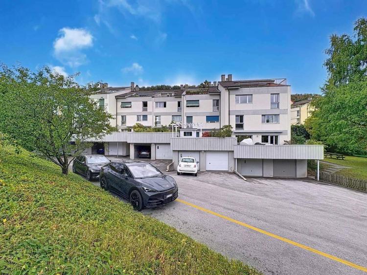 Apartment for sale, Hauterive NE (Hauterive, Switzerland)