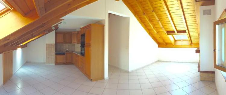 Bel appartement de 3.5 pièces, au 2ème étage, à Lignières