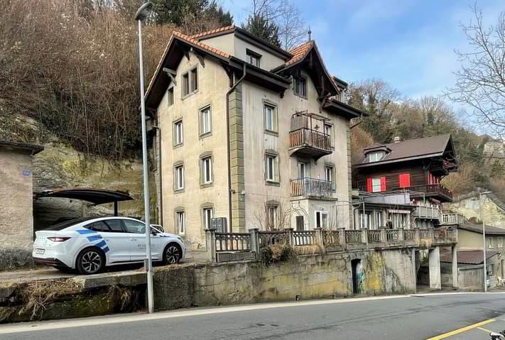 FRIBOURG (quartier Neuveville) - 2.5 pièces au 2ème étage
