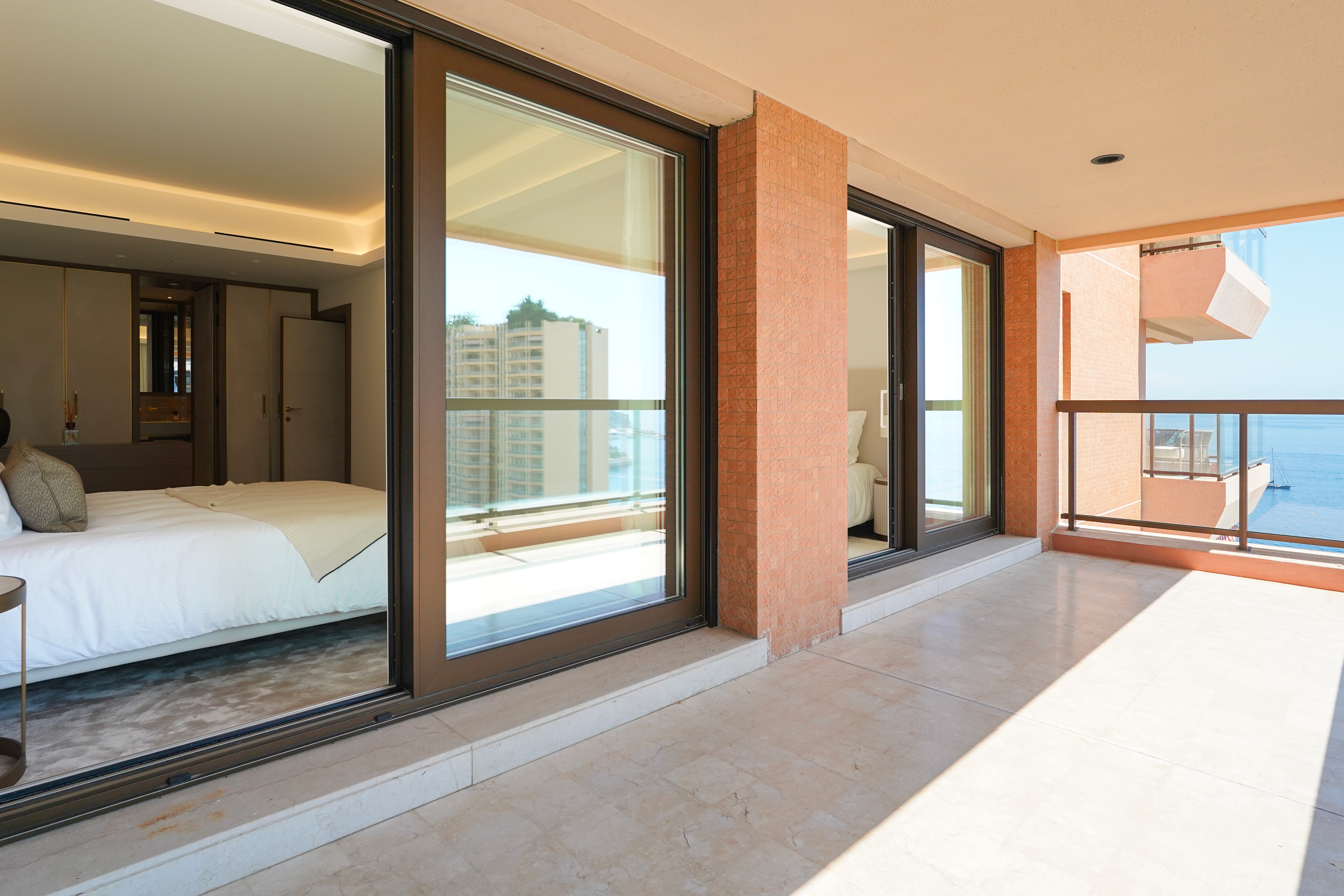 S9NYS_terrasse-chambres-vue-mer-bis-monte-carlo-sun-1751545805.jpg
