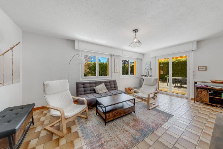 House for sale, Quartier résidentiel, calme et vue panoramique (Bex, Switzerland)