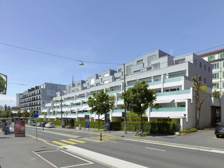 Splendide 2.5 pièces avec balcon, à deux pas de tout !