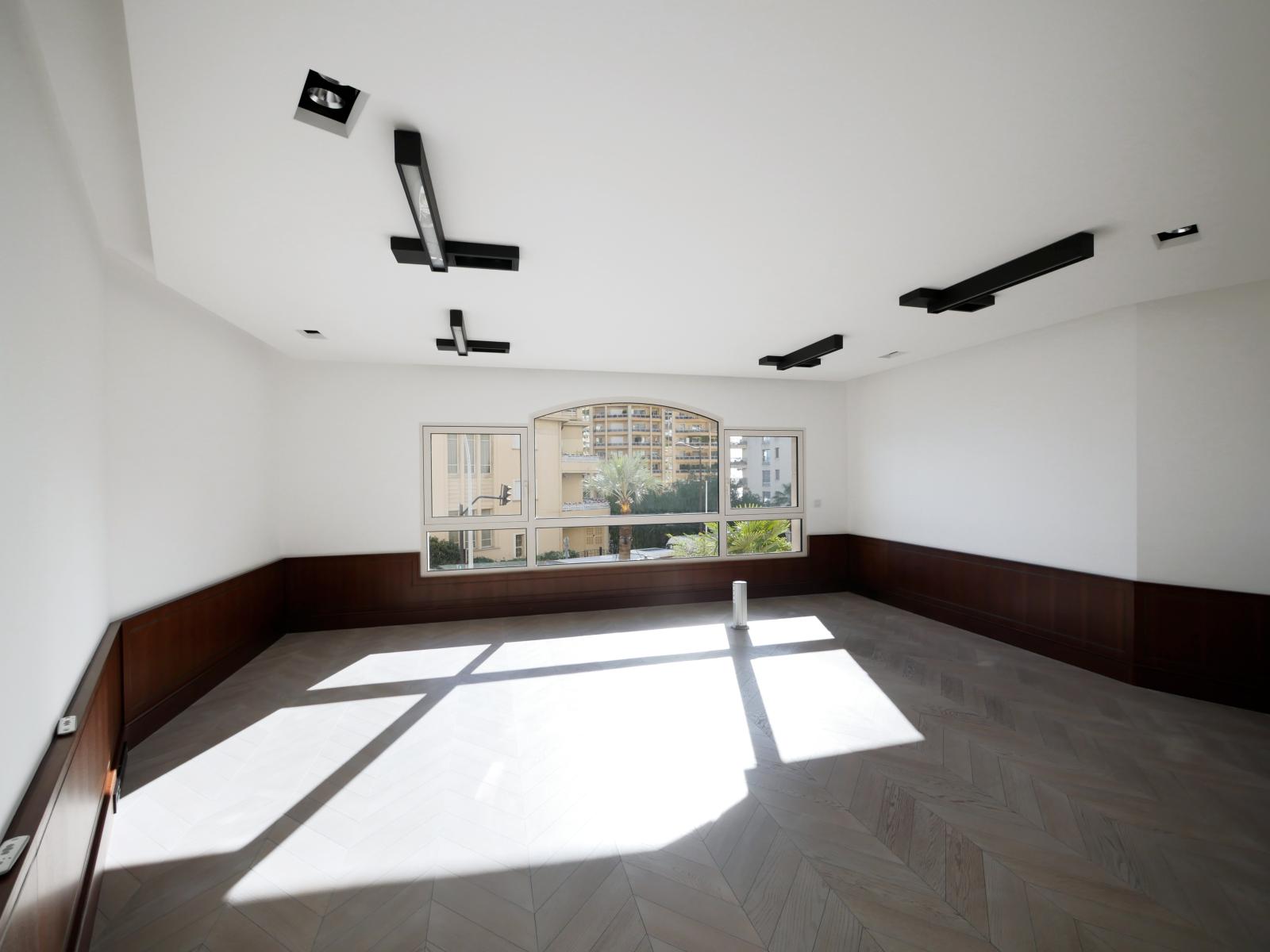 VILLA DEL SOLE - GRANDS BUREAUX DE STANDING