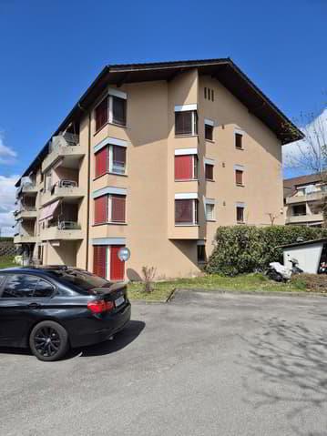BÖSINGEN (FR) - 2.5 Zimmerwohnung im Erdgeschoss