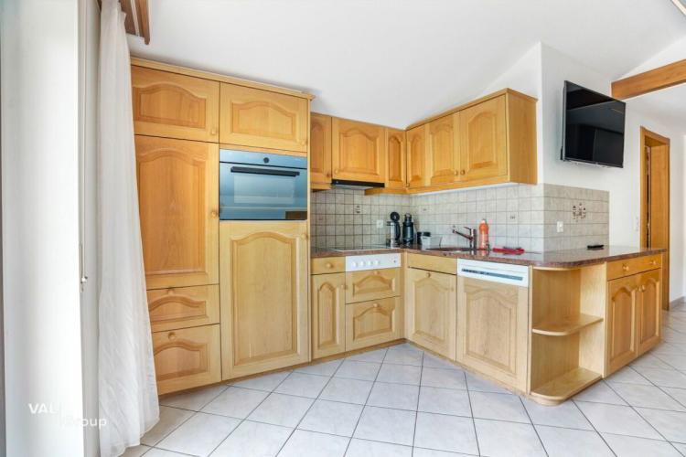 4.5-Zimmer-Attikawohnung mit Zweitwohnungsstatus an zentraler Lage in Saas-Grund