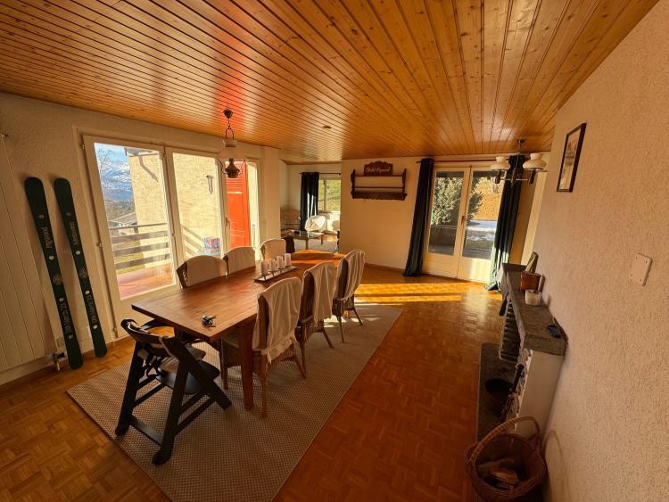 Chalet Pigwood, Blûche (Ref: 6650)
