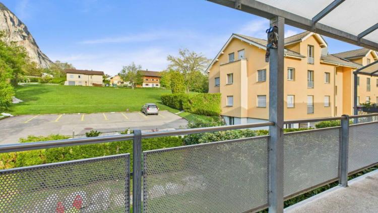 Familienfreundliche 5.5-Zimmer-Wohnung mit Einstellplatz in Susten (Feithieren)