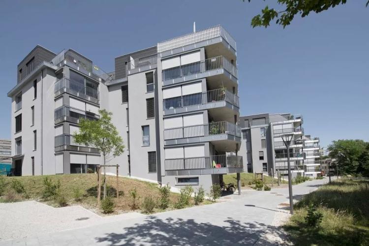 Bel appartement de 4,5 pièces situé dans les combles