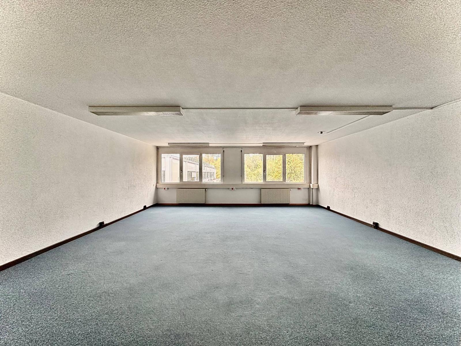 Bureaux, locaux de 186 m2 à louer à Lausanne