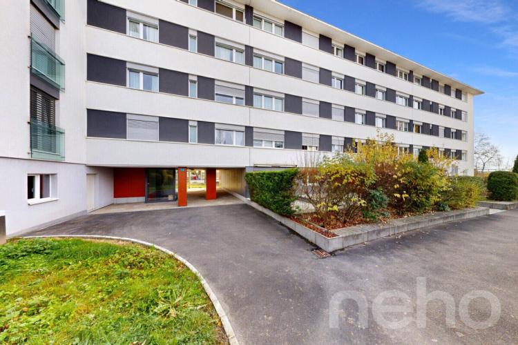 Appartement traversant avec grande terrasse