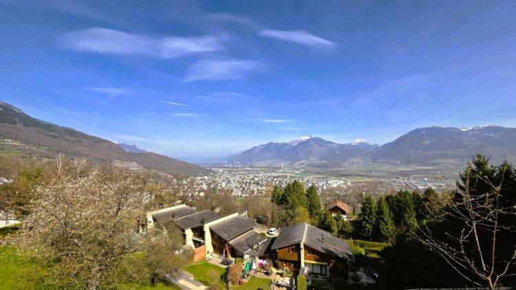 TERRAIN CONTRUCTIBLE