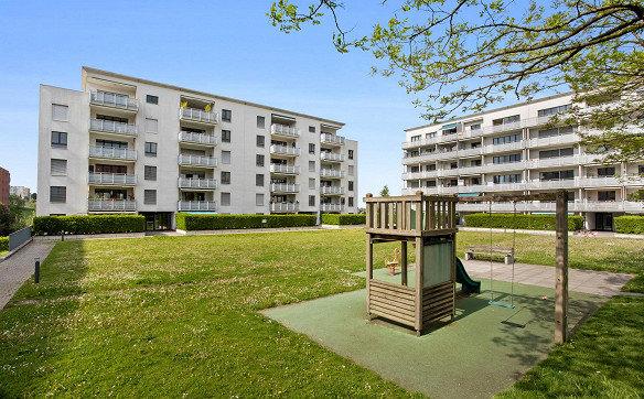 Grand et spacieux logement de 5.5 pièces en attique