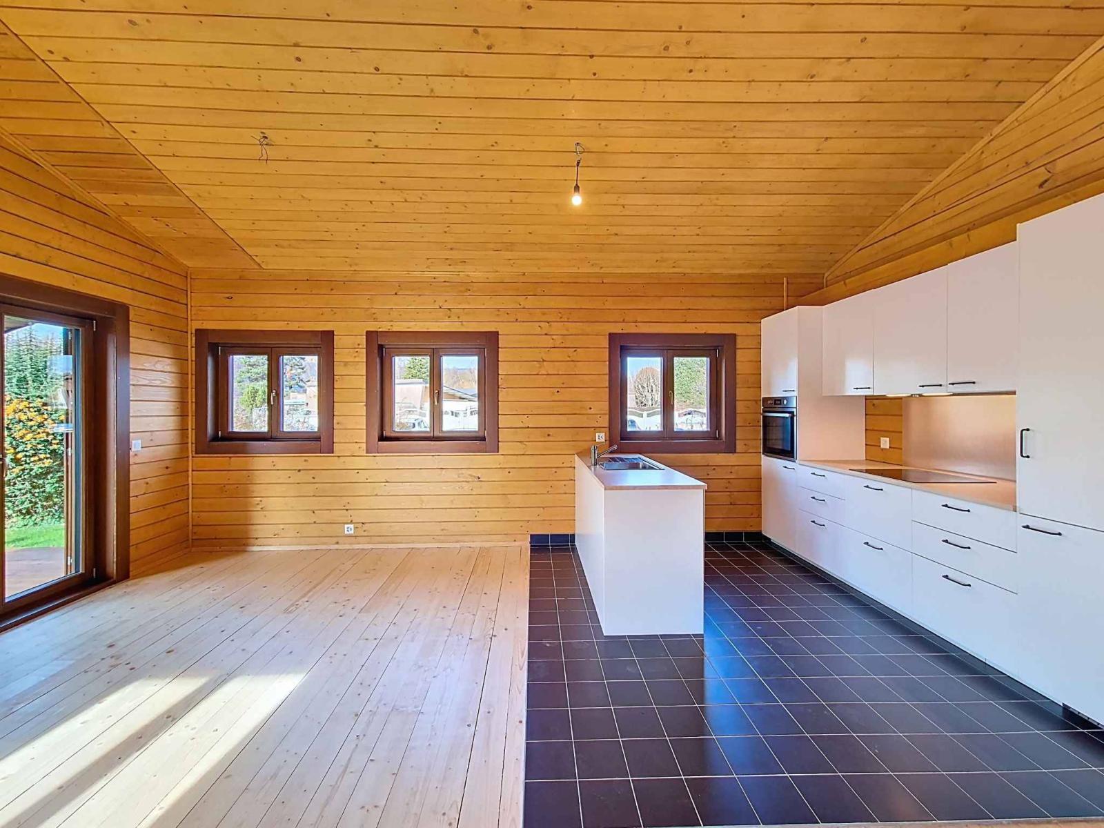Rare à la vente - Villa à deux pas du lac !