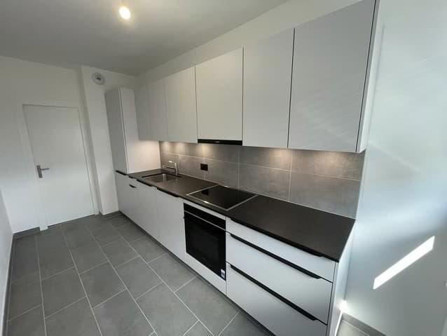 Appartement 4.5 pièces au 3ème étage, en plein coeur d'Onex