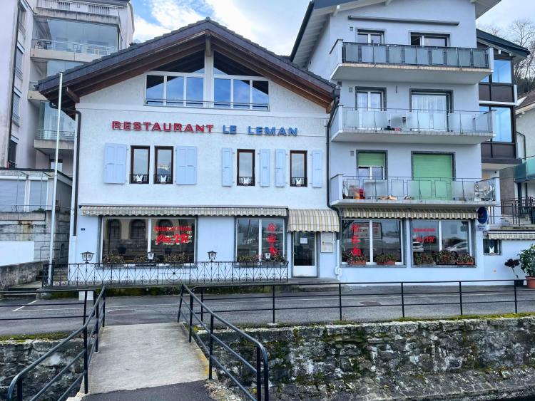 5-room apartment in Le Bouveret - Close to the station.