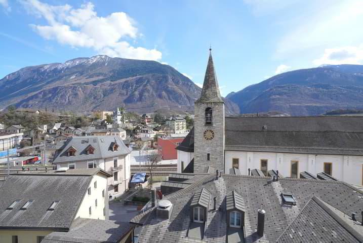 CENTRE-VILLE DE SIERRE APPARTEMENT DUPLEX AVEC VUE