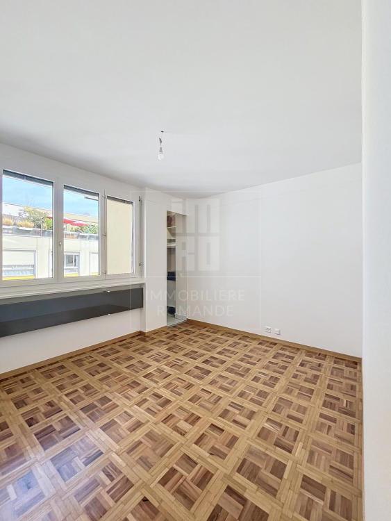 Apartment for rent, Rue Masbou 12 (Geneva, Switzerland)