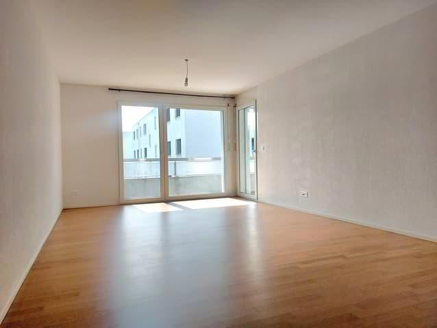 VUARINES 67, Appartement de 2.5 pièces dans un quartier résidentiel