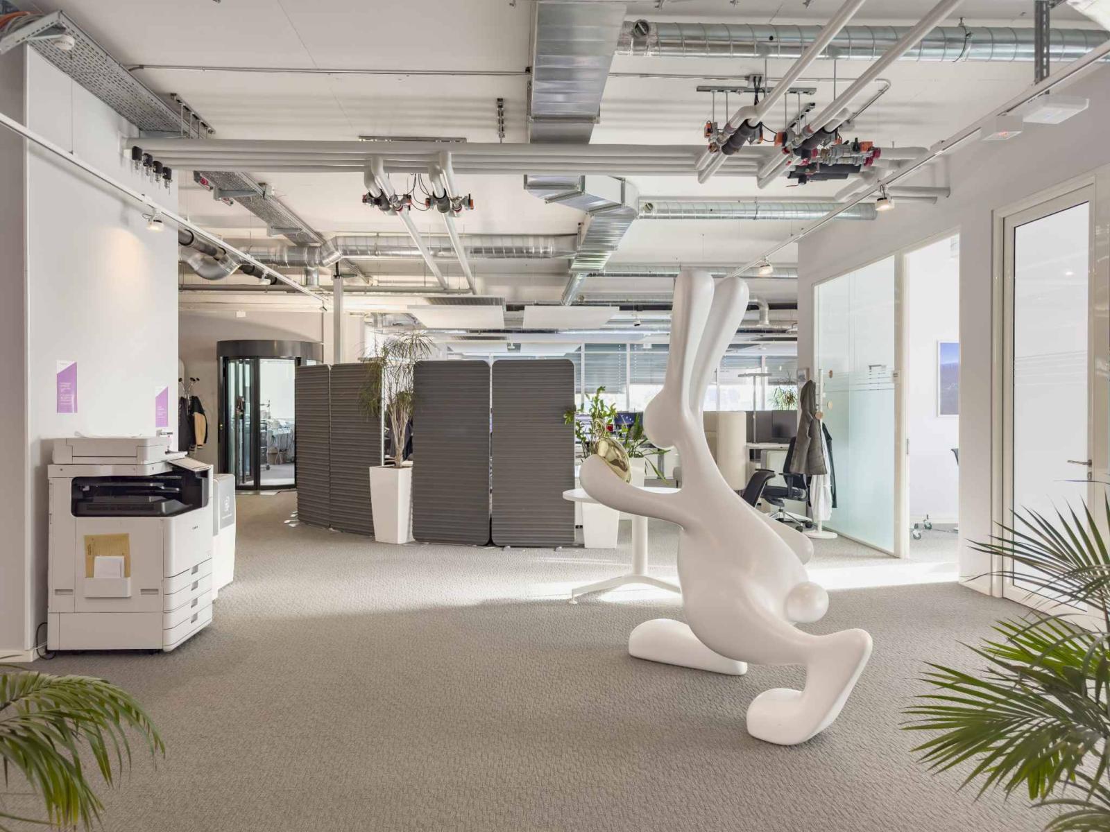 Ateliers et bureaux aménagés de 732 m² – Meyrin