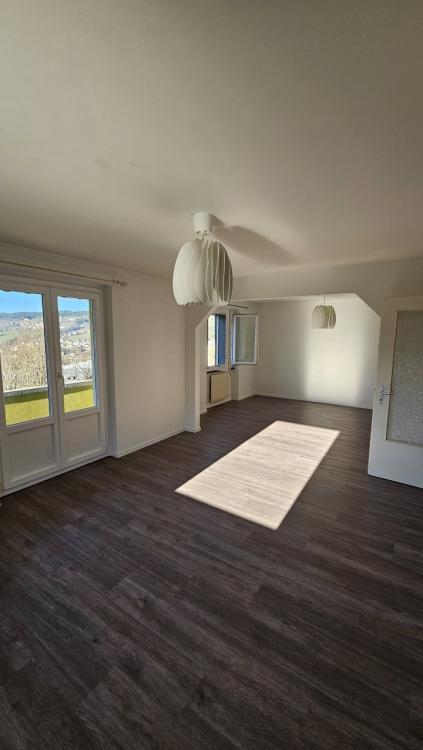 05743 - Appartement 3½ pièces 1er loyer net offert - Grand-Rue 30 - Les Brenets