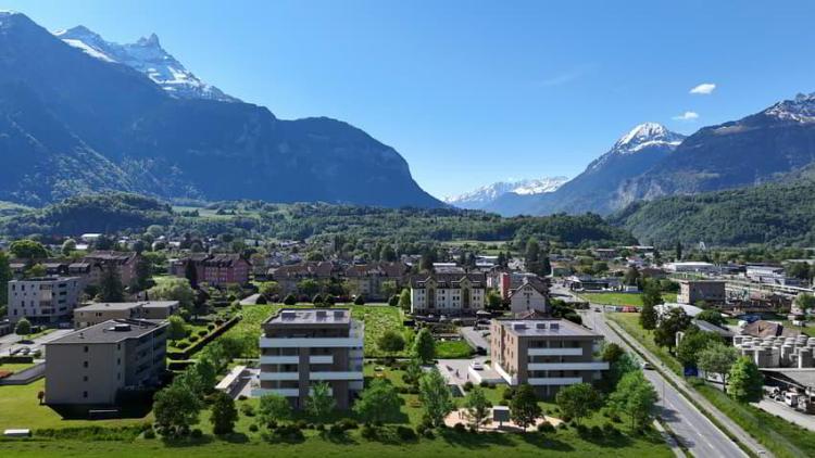 NOUVEAU - ATTIQUE DE 2,5 PCES - PROXIMITÉ GARE - VUE PANORAMIQUE