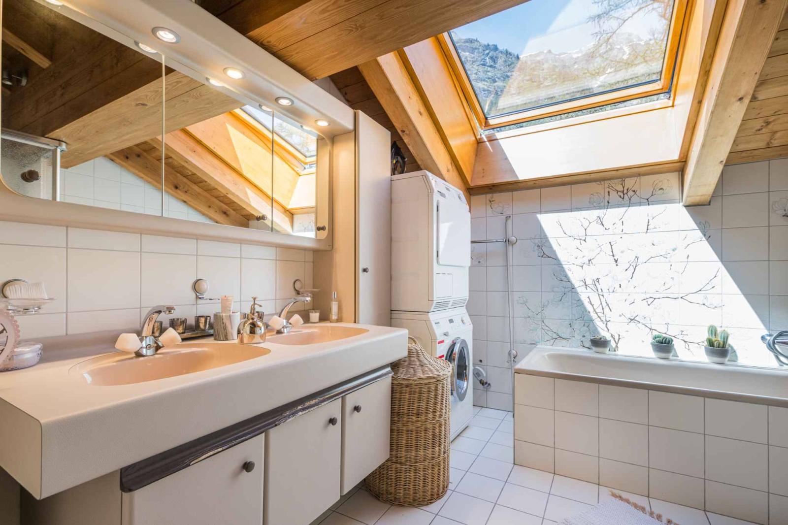 Appartement penthouse exclusif à Zermatt avec vue unique sur le Cervin