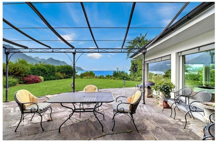 House for sale in Villeneuve, Switzerland