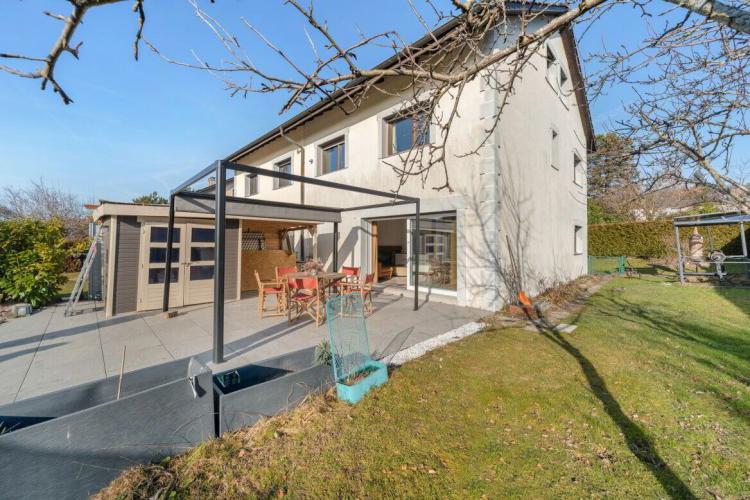 VILLA FAMILIALE À EPALINGES !
