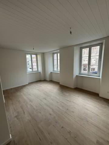 Petit appartement rénové au centre ville