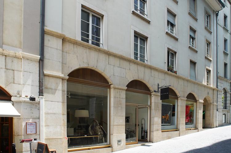 Rue Etienne-Dumont 5