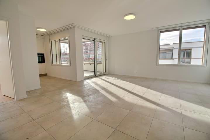 Appartement neuf de 3.5 pièces en attique !