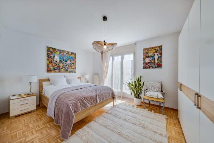 APPARTEMENT AVEC JARDIN - PETITE RÉSIDENCE - PARKINGS - EN EXCLUSIVITÉ