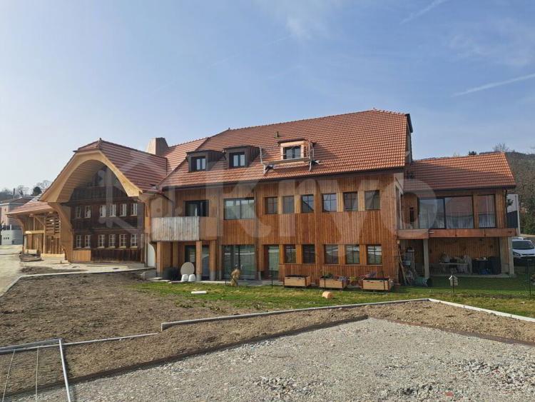 Triplex de 280m2 - Ferme transformée