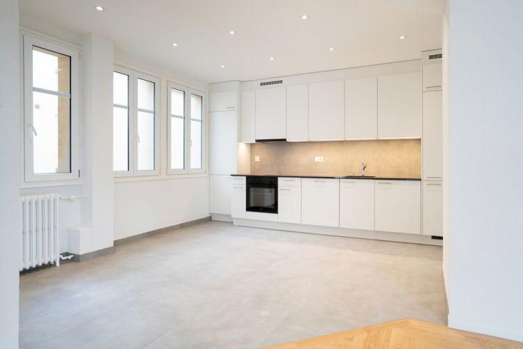Très bel appartement lumineux de 2.5 pièces au 2ème étage