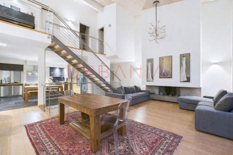 Magnifique maison de 6 pièces avec jardin en exclusivité