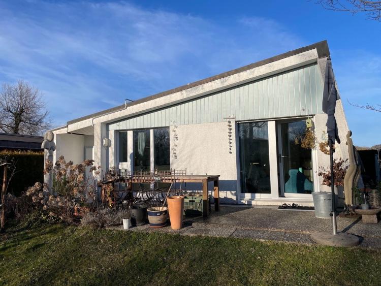Maison de charme au bord du lac de Neuchâtel – Gletterens