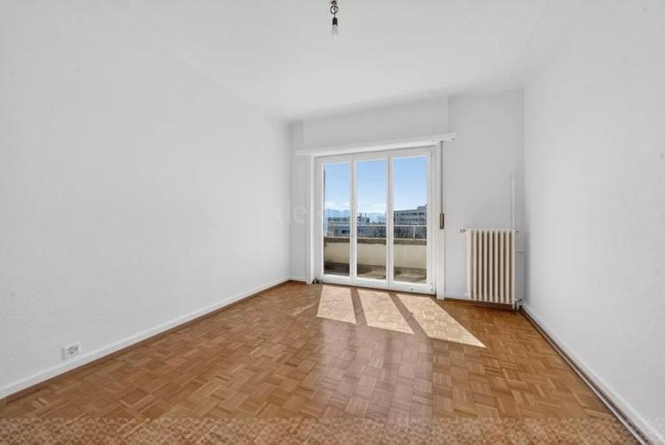 Bel appartement lumineux à deux pas du parc de Valency à Lausanne