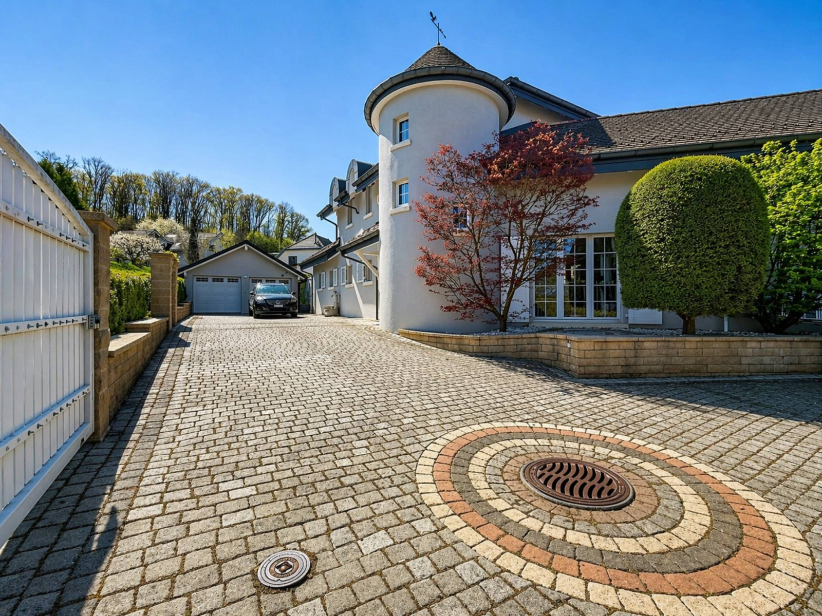 Villa d'exception avec piscine à débordement