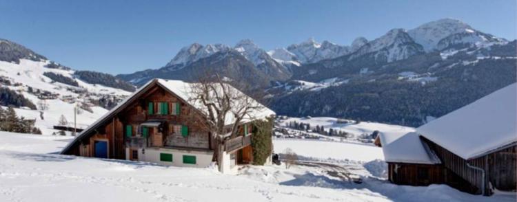House for sale in Château-d'Oex, Switzerland