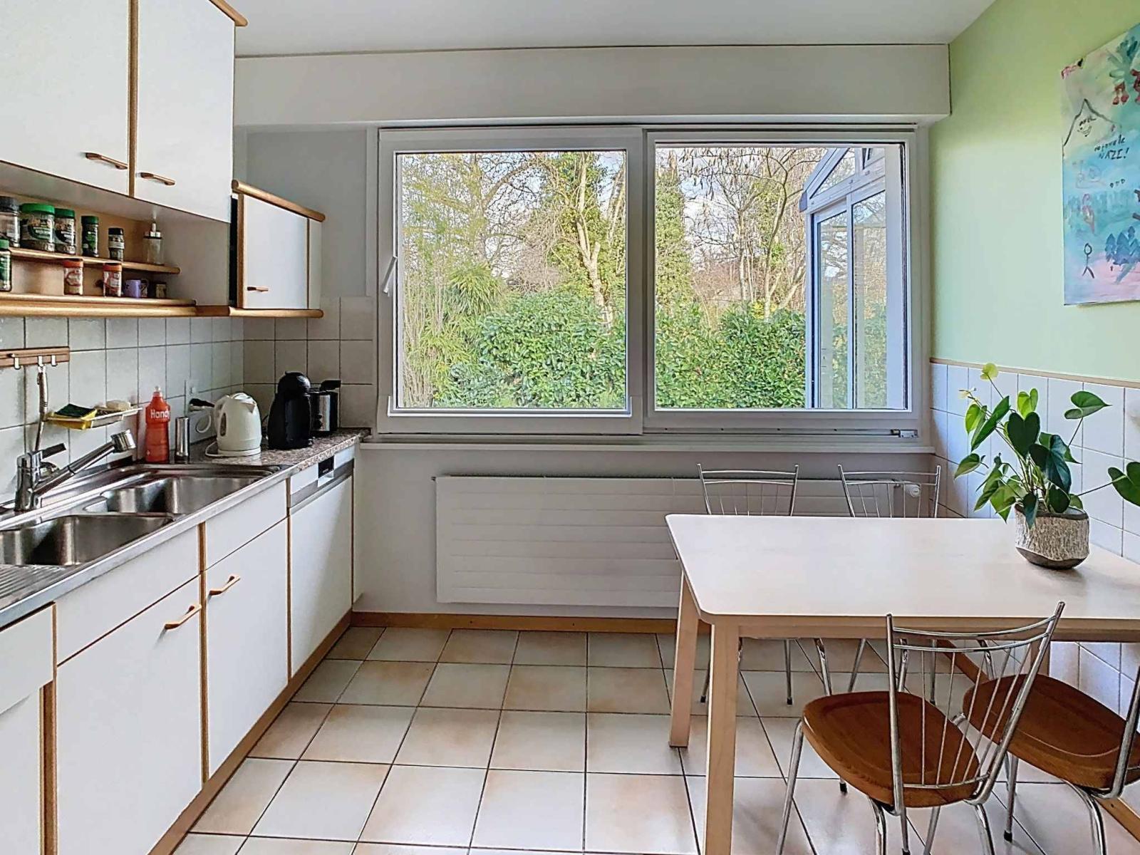 En exclusivité – Charmante villa familiale de plain-pied au calme absolu