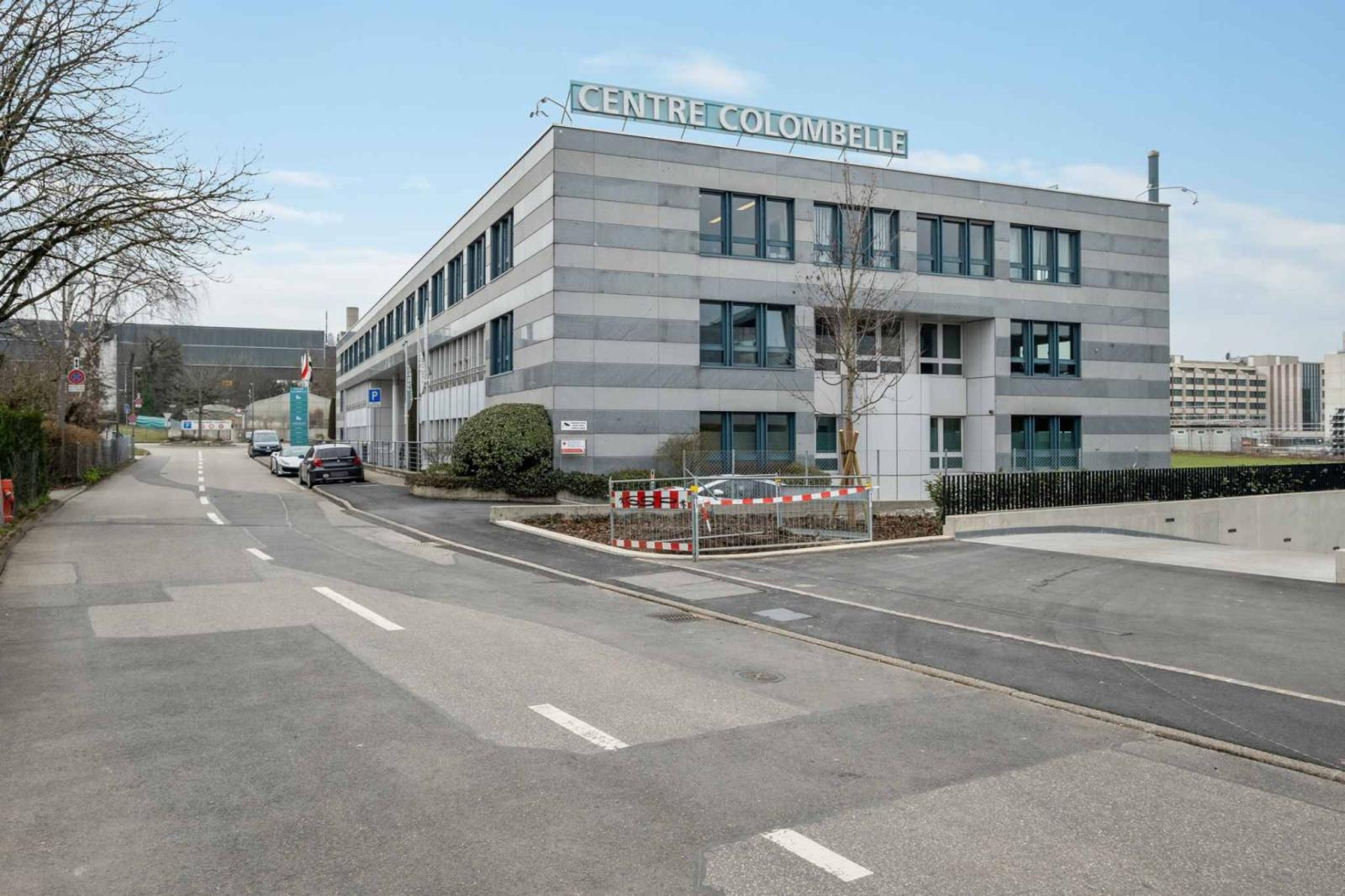 Bureaux de 78 m2 lumineux à proximité de l'aéroport et de la Place des Nations