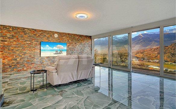 Maison neuve avec vue panoramique dans les hauteurs de Sion