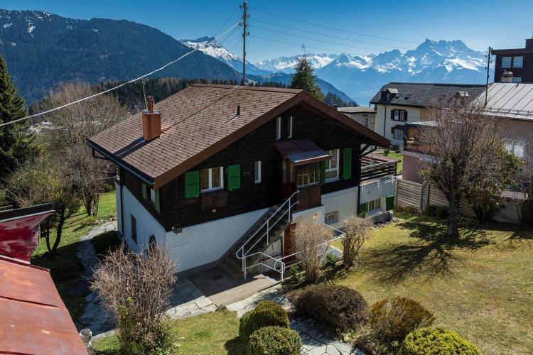 House for sale in Aigle (district), Switzerland