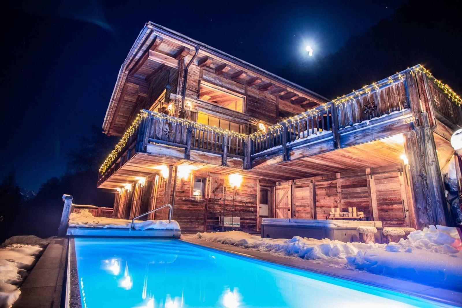 Chalet moderne avec vue imprenable sur les montagnes