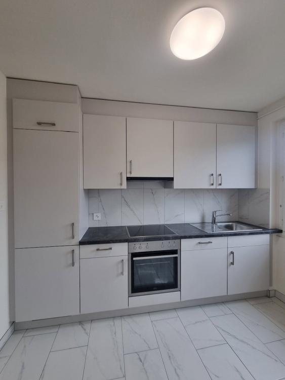 Charmant appartement de 3 pièces avec vue sur la nature au Locle